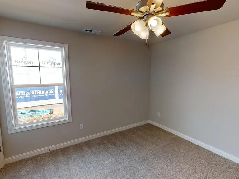 7175 Seagraves Ct — Photo 6