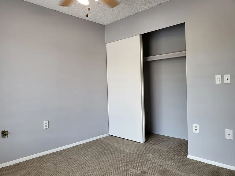 2721 Hidden Lake Blvd #C — Photo 10