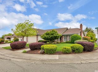5704 Bluffs Dr, Rocklin, CA 95765