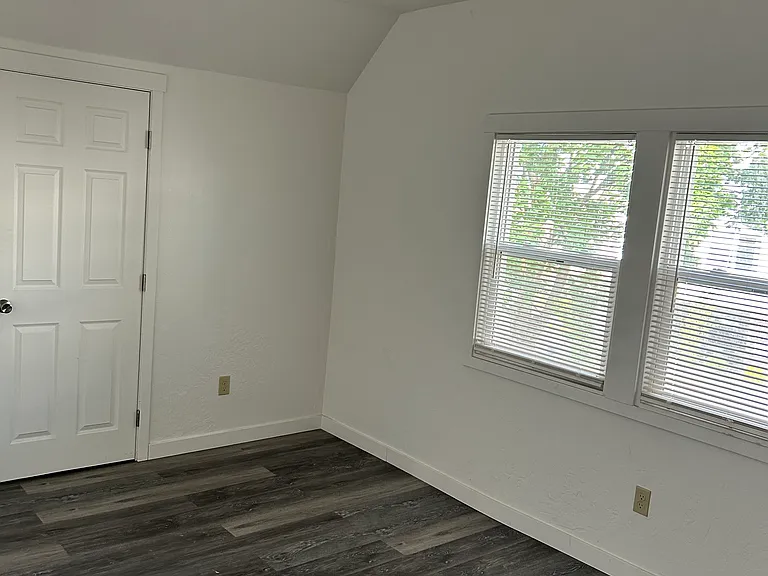 3910 N Wall St #2 — Photo 3