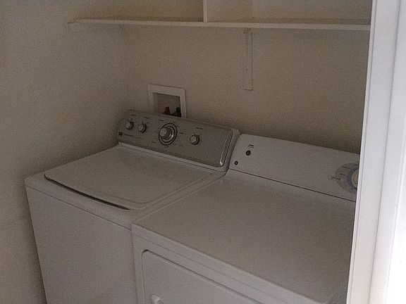 4th image of 1050 E Cactus Ave Unit 2011