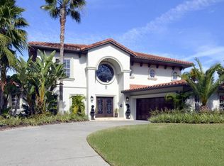 5111 Poe Ave, Tampa, FL 33629