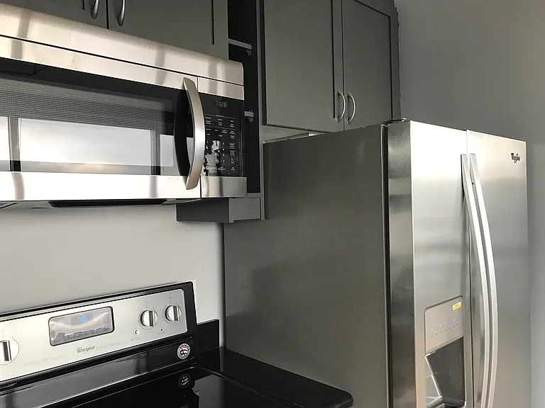260 King St #1217 — Photo 7