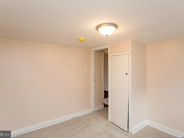 120 Tabor Rd — Photo 41