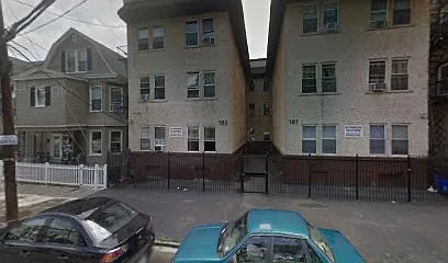 183 Woodside Ave #R — Photo 10