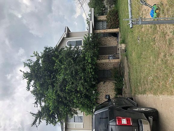 4th image of 2333 Barrera St
