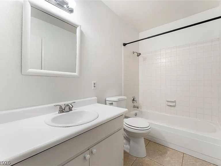7084 Burcot Ave #J21 — Photo 23