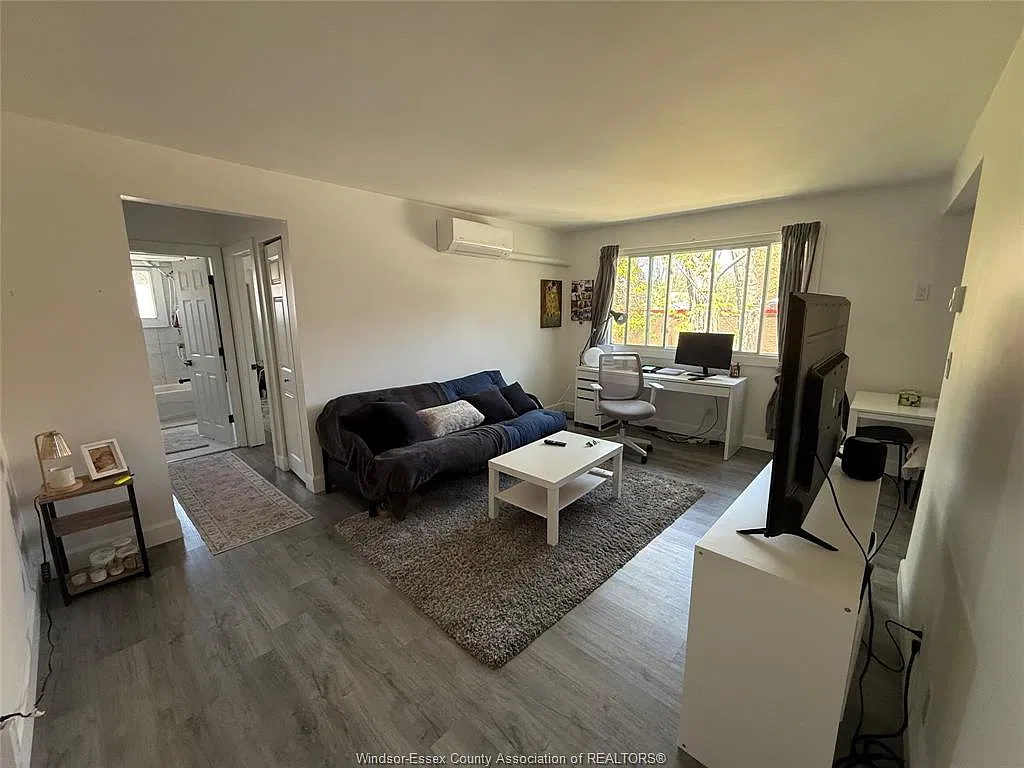 1 bed, $1,500 — Photo 4