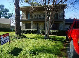 13327 Paigetree Ln, Houston, TX 77014