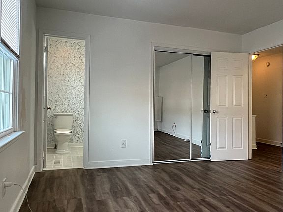 3rd image of 2211 Foxborough Dr