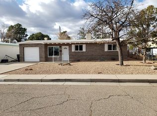 1015 Dorothy St NE, Albuquerque, NM 87112