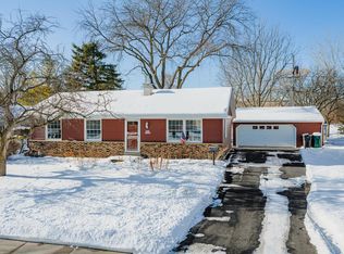 W207N17023 Parkview Dr, Jackson, WI 53037