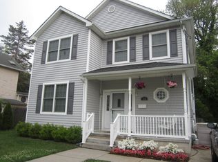 255 Mechanic St, Red Bank, NJ 07701