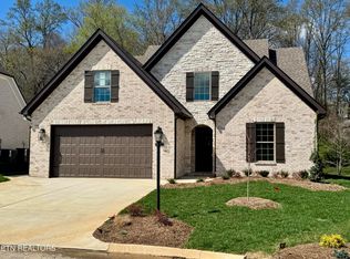 1141 Chardonnay Ln, Knoxville, TN 37932