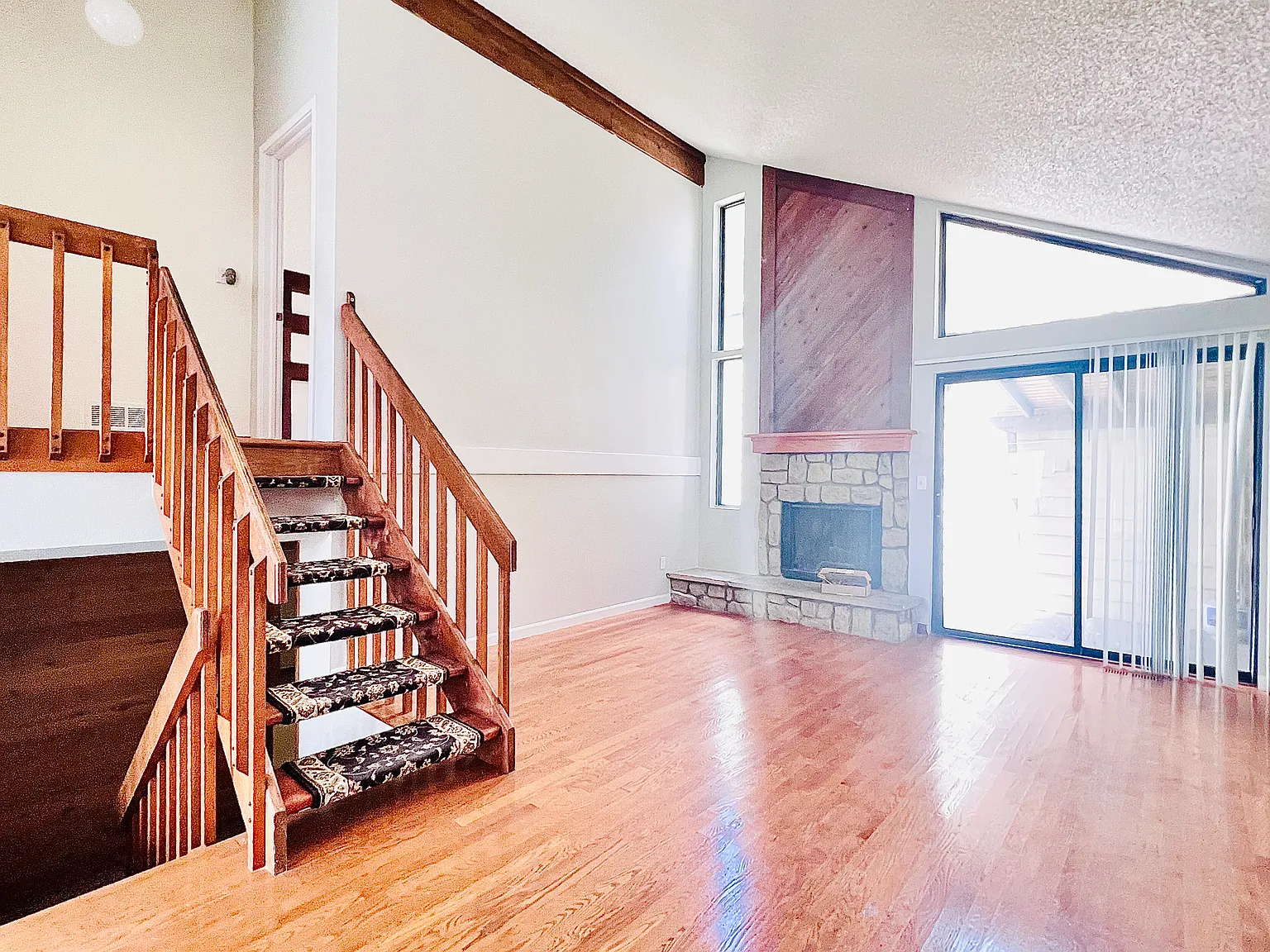 5 bed, 1830 sqft, $2,680 — Photo 1