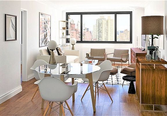 3rd image of 200 E 82nd St APT 6A