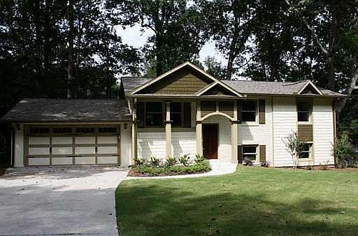2nd image of 4070 Forrestal Dr