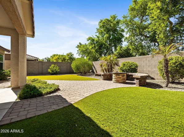 15772 W SHAW BUTTE Drive, Surprise, AZ 85379