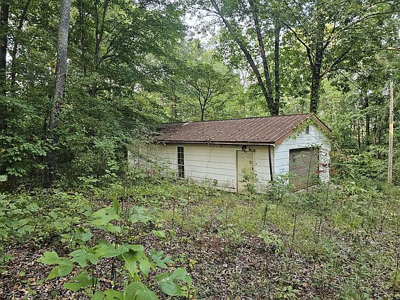 4th image of 1075 Cookson Creek Rd