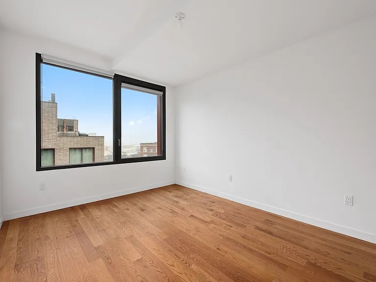 54 Noll St #356 — Photo 7