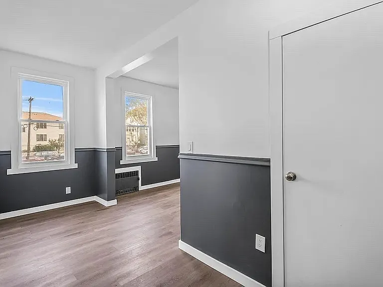 3 bed, 1200 sqft, $2,495 — Photo 4