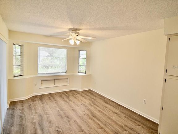 5th image of 409 San Miguel Ave