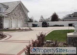 3rd image of 2287 W Williamsburg Cir