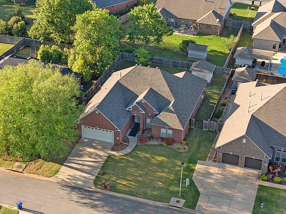 5th image of 2830 Driftwood St