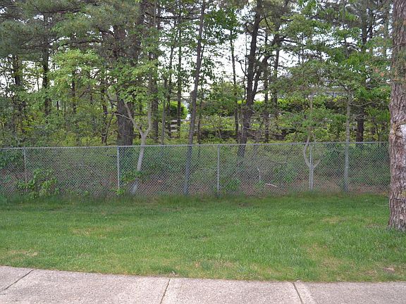 3rd image of 1247A Hamilton Ct