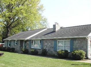 1844 Ridgeview Ave, Lancaster, PA 17603