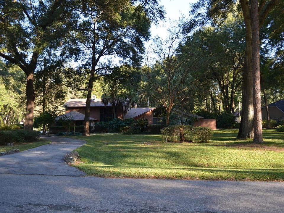 1st image of 5335 NE 1st Ln