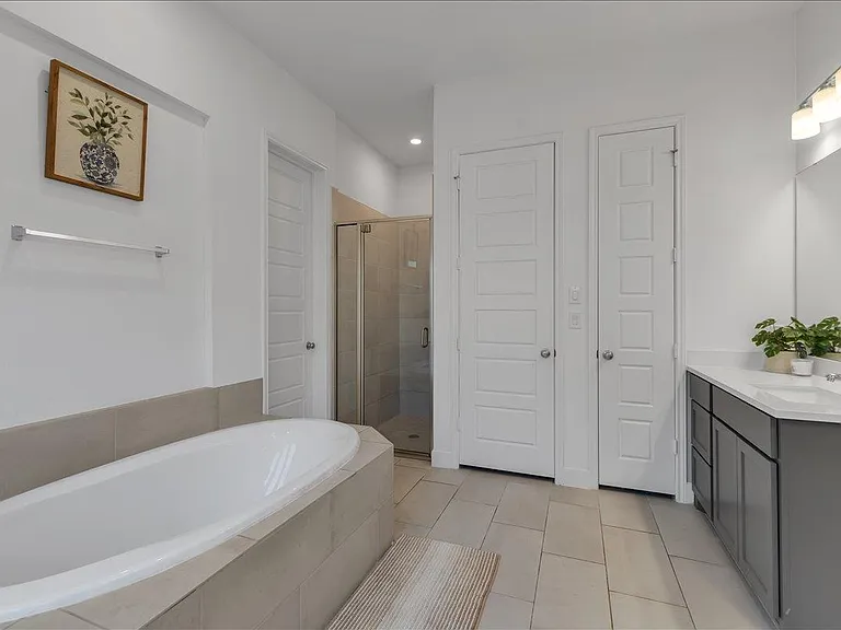 5844 Sean Paul Ln — Photo 34