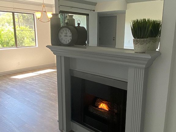 Fireplace, Dining Room