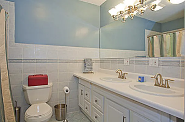 Sold by Avenue Sotheby's International Realty | media 4