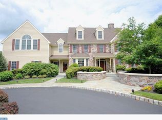 15 Colts Neck Dr, Newtown, PA