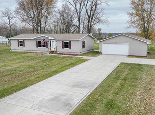 5148 E State Road 10, San Pierre, IN 46374