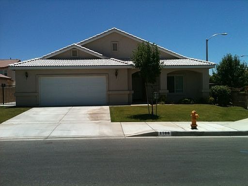 3rd image of 1706 E Avenue J9