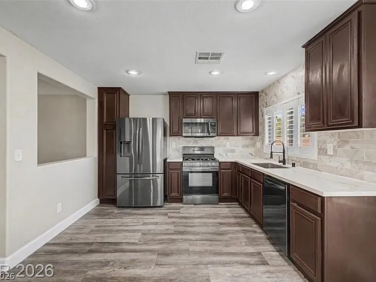 9444 Fort Connah Ct — Photo 11