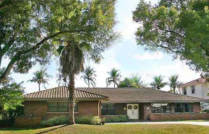 1st image of 9368 SW 1st Pl