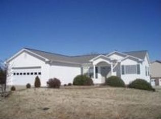 133 Freshfield Dr, Hudson, NC 28638