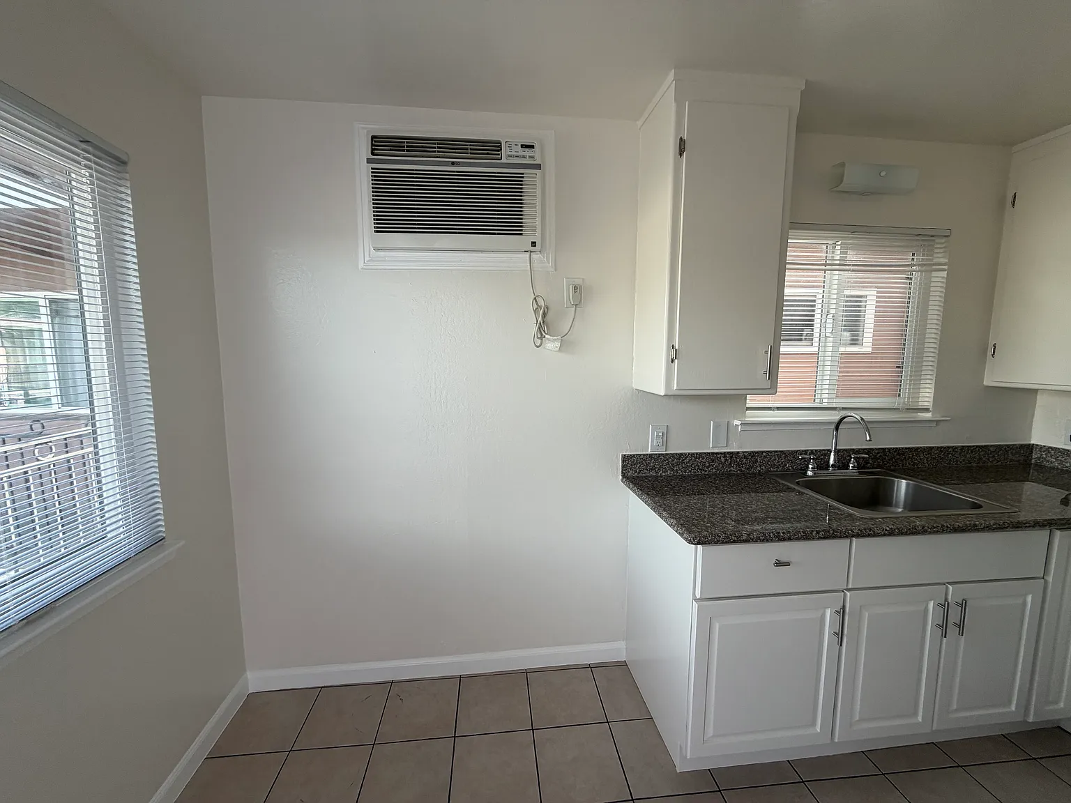 Haller Court — Photo 4
