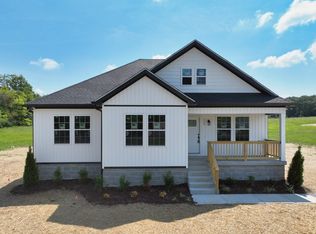 112 Colbyn Pvt Ln, Portland, TN 37148