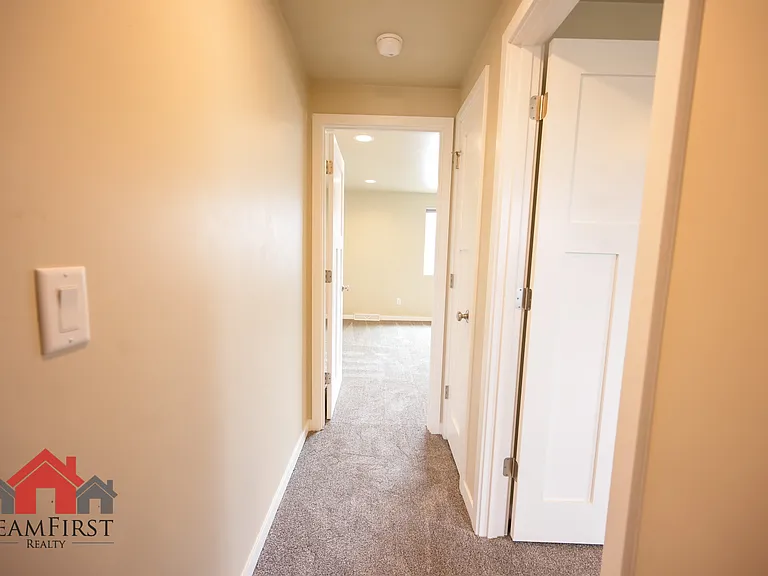 2022 Terry Ln — Photo 16