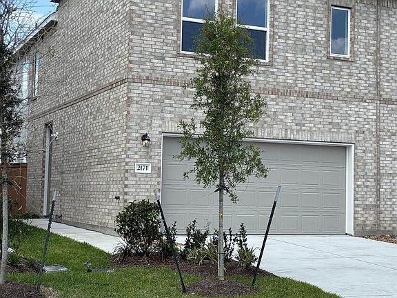 2nd image of 2147 Salinas Dr