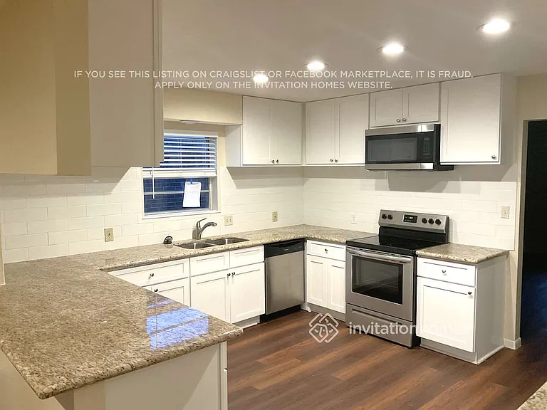 4704 Woodway Ave — Photo 9