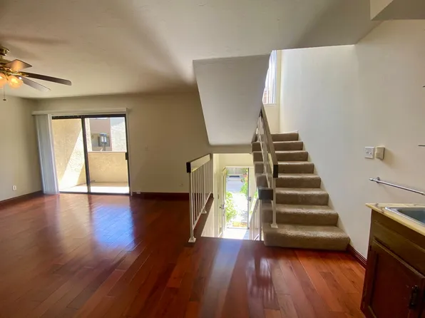 26311 W Plata Ln, Calabasas, CA 91302