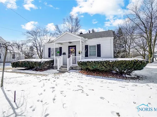 224 S Maple St, Bowling Green, OH 43402