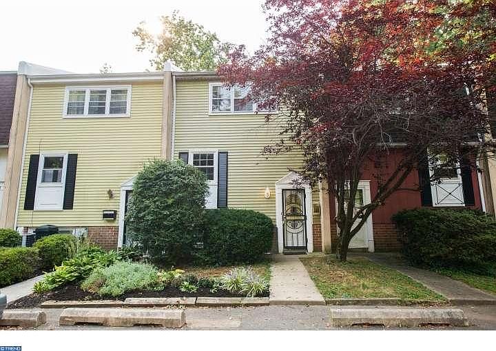 1st image of 6762 Emlen St #16