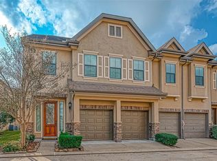 11611 Royal Oaks Xing, Houston, TX 77082