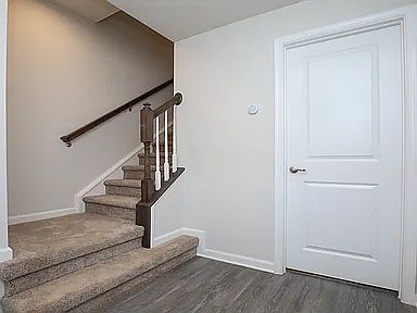 5th image of 271 Misty Pike Dr